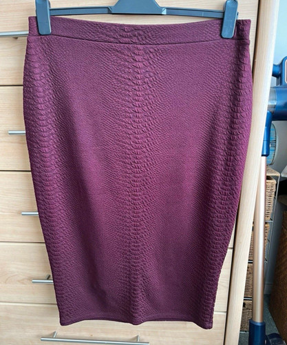 Burgundy ruched knit - f&f,